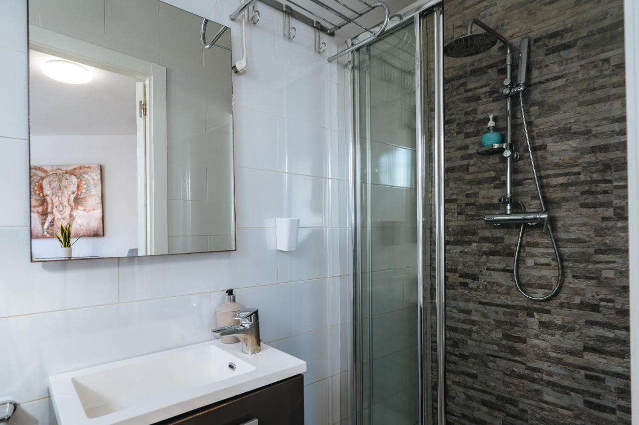 Apartament Atico Lujo Junto A La Catedral. Giralda Sewilla Zewnętrze zdjęcie